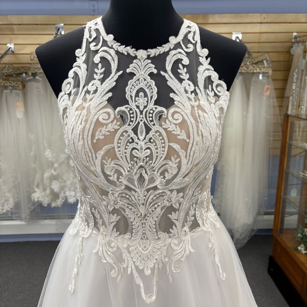 Maggie Sottero by Rebecca Ingram “Ardelle” - Picture 3 of 12